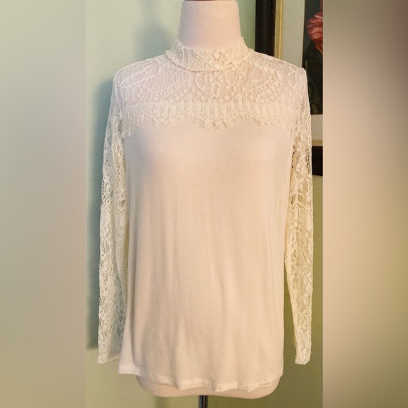 New Joseph A lace mock neck Top size M - Picture 3 of 4